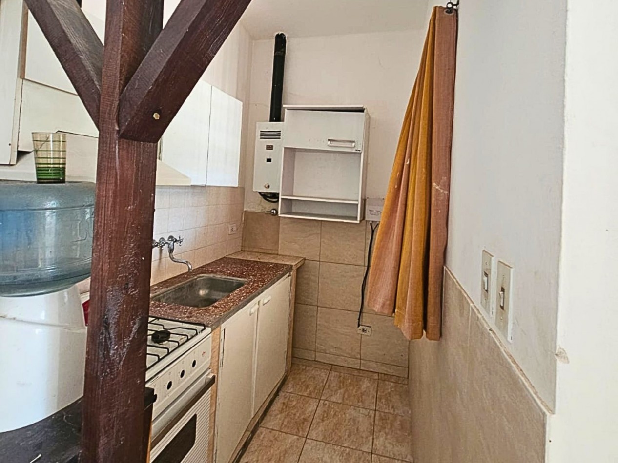 CASA CON PILETA - FUNES
