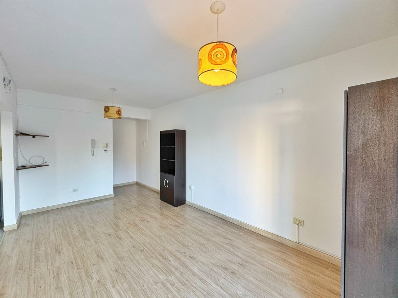 Monoambiente con Amplio Balcon