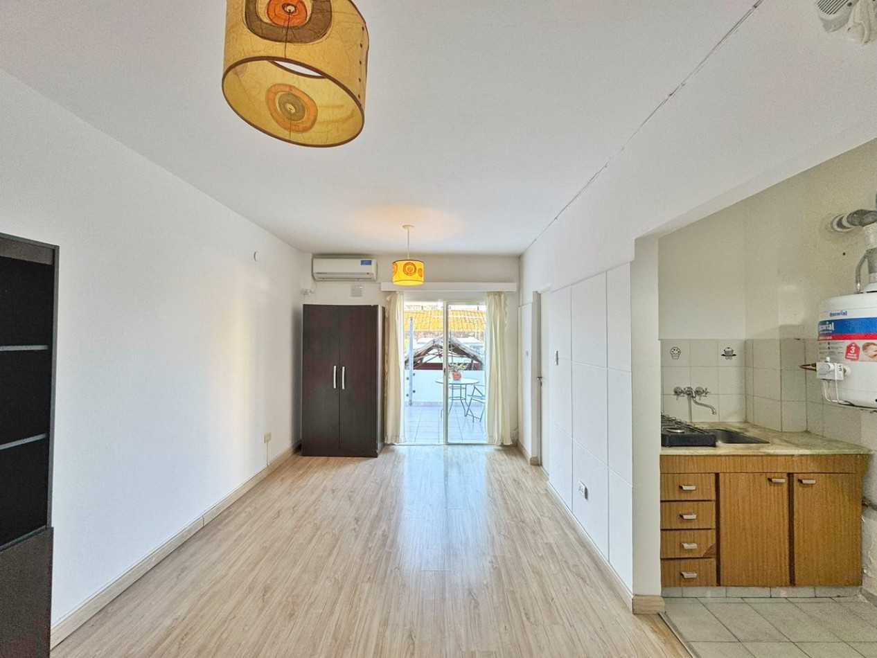 Monoambiente con Amplio Balcon