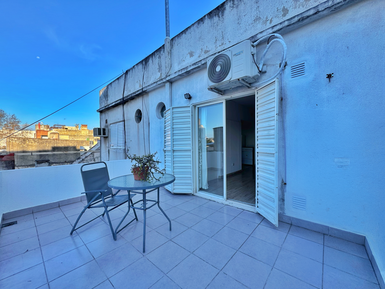 Monoambiente con Amplio Balcon