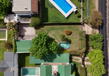 CASA EN FUNES CON POTENCIAL COMERCIAL
